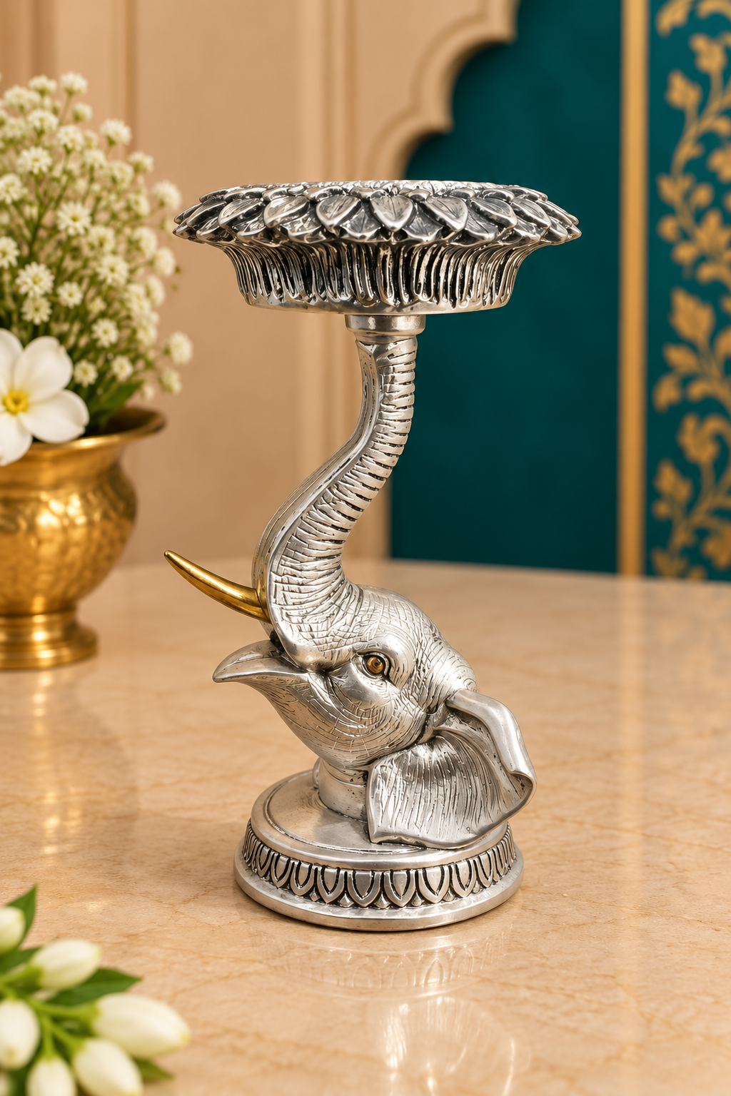 Gajdeep Silver Plated Candle