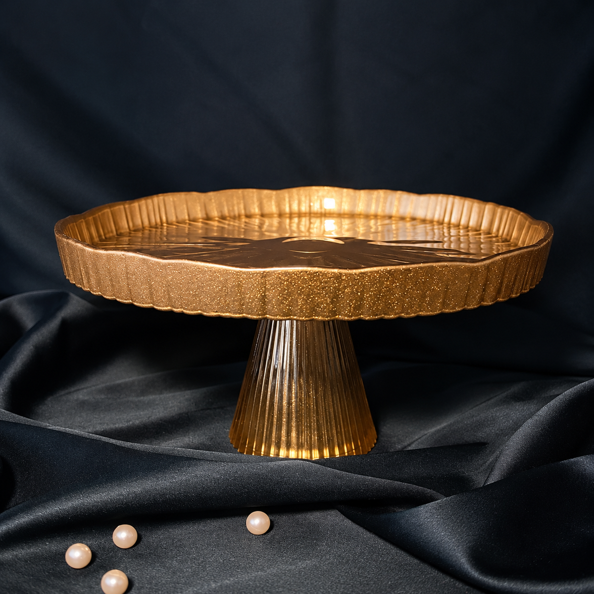 Maiden Cake Stand