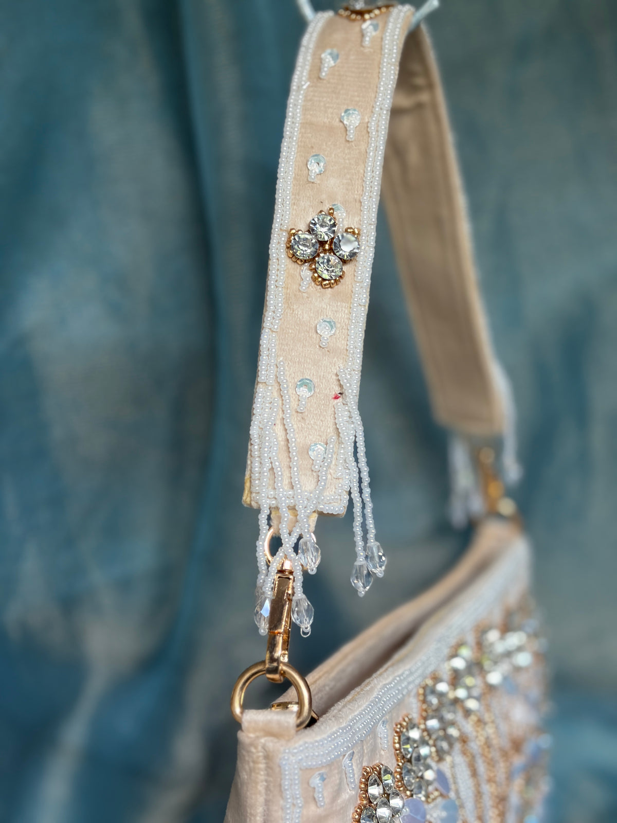 Noor E-Vriksha Bag