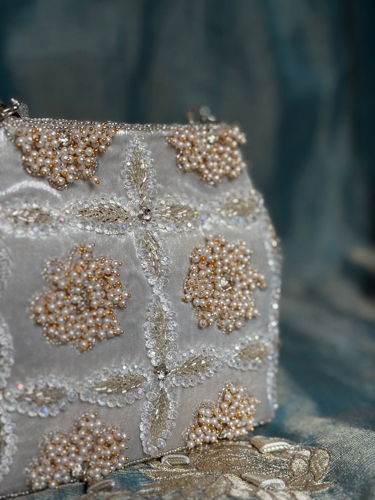 Noor Zari Bag