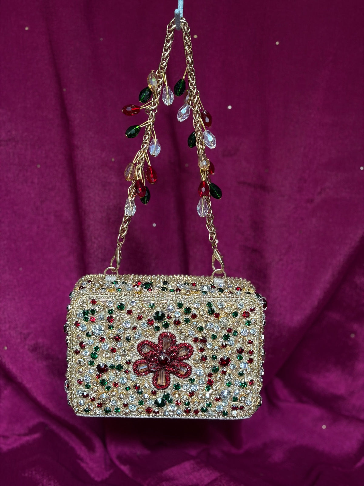 Rangreza Swarovski Clutch
