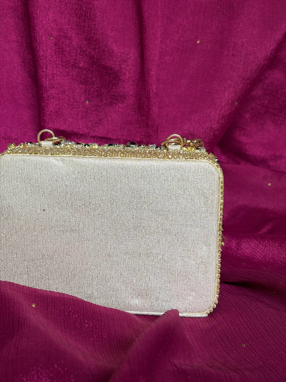 Rangreza Swarovski Clutch